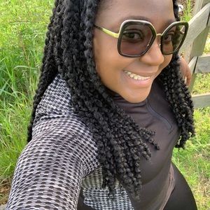 Meet your Posher, Stacey